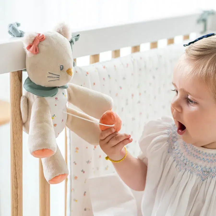 Игрушка мягкая Nattou Musical Soft toy MINI MILA ZOË LANA Кот музыкальная 266079