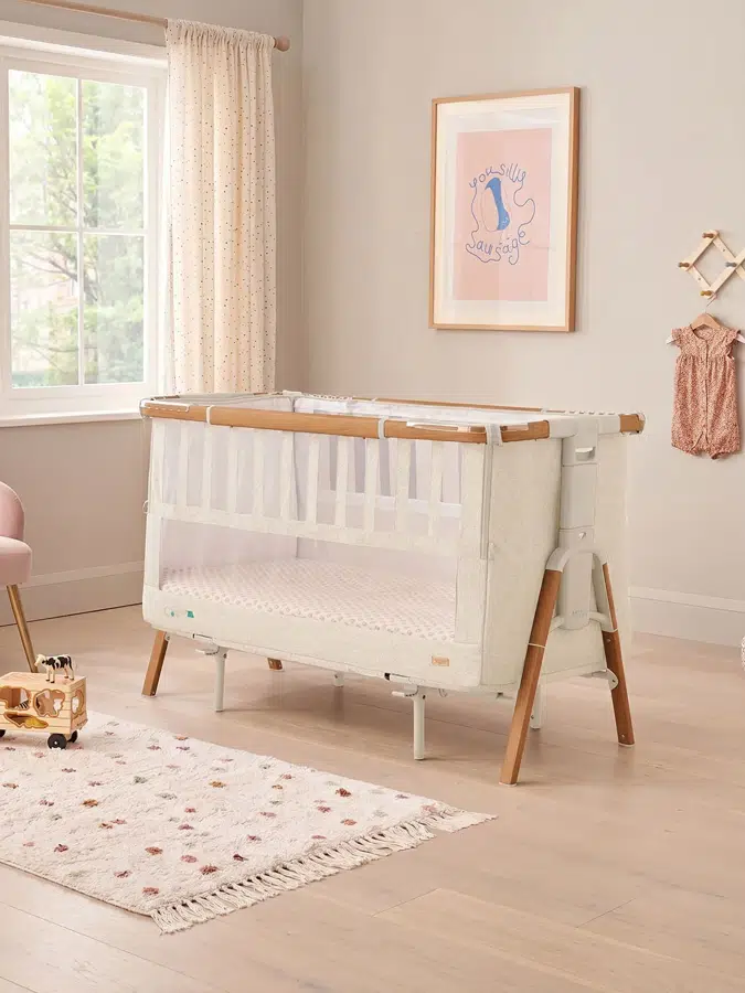 Кровать-трансформер приставная Tutti Bambini CoZee XL 120*60 см Орех/Экрю (Scandinavian Walnut/Ecru) 211209/7508