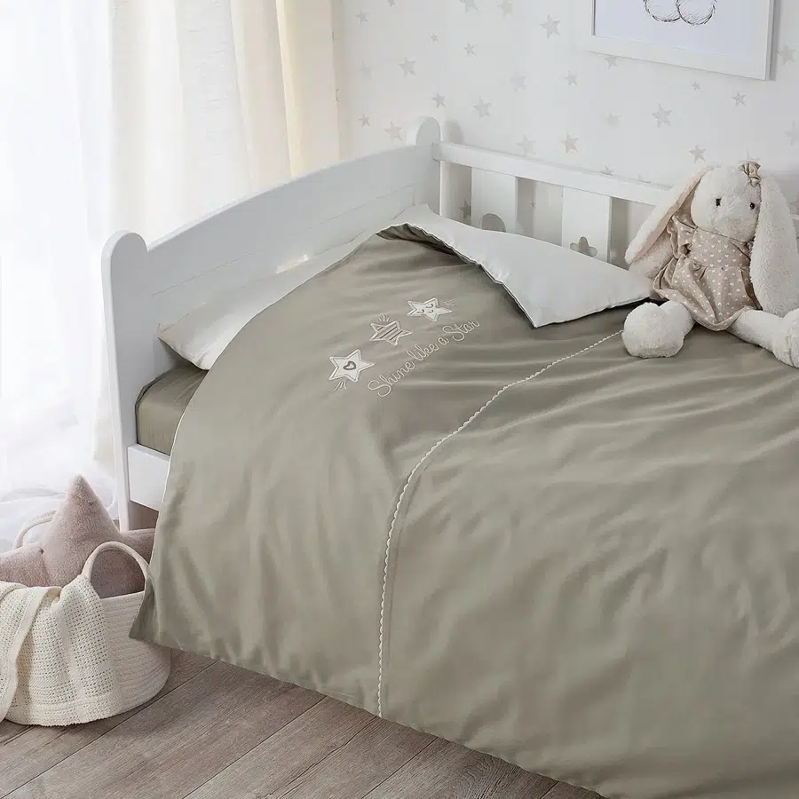 Постельное белье PERINA Little Star 160х80 см 3 предмета оливковый ПК3-07.1