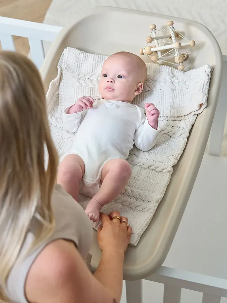Подложка Tutti Bambini Cushi пеленальная жесткая Кашемир (Cashmere) 211250/CAS