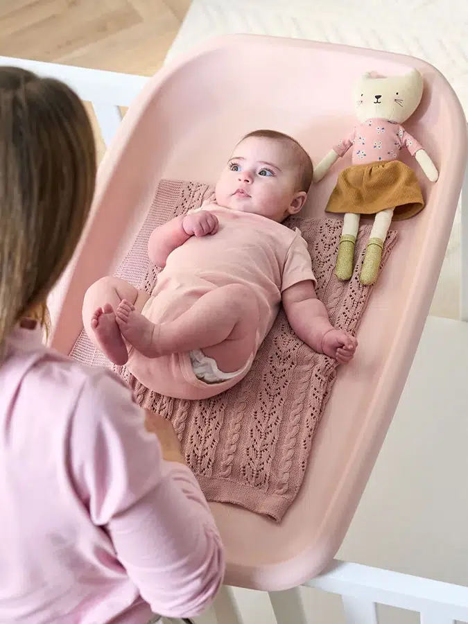 Подложка Tutti Bambini Cushi пеленальная жесткая Розовый (Petal) 211250/PET