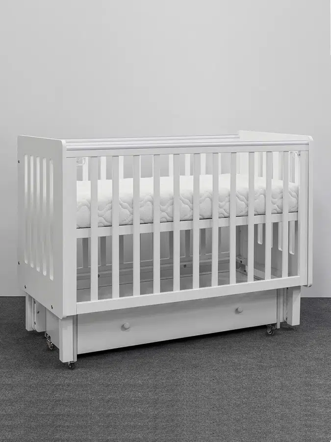 Кровать ANTEMI Mari 120х60 белый НИК 14б + Маятник белый НИК 15б